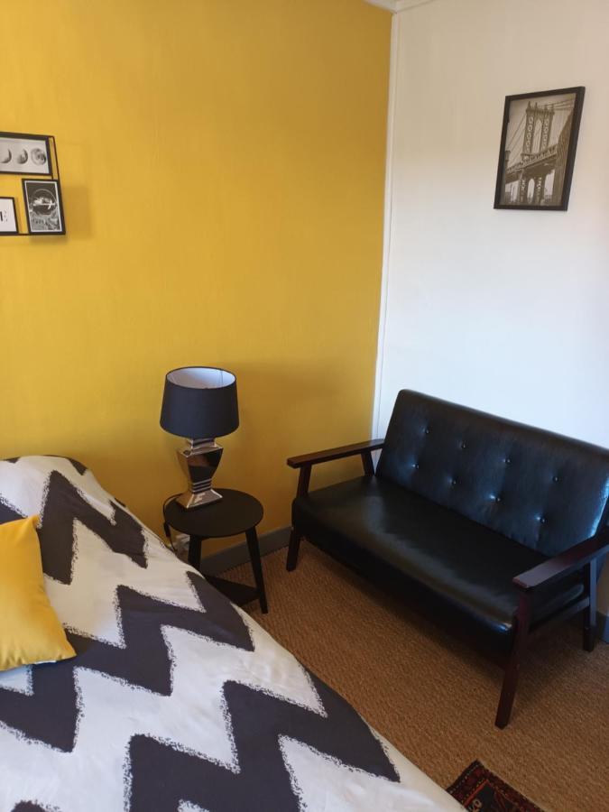 Chambres d hôtes familiales Chez Mémé Germaine Caramany Esterno foto