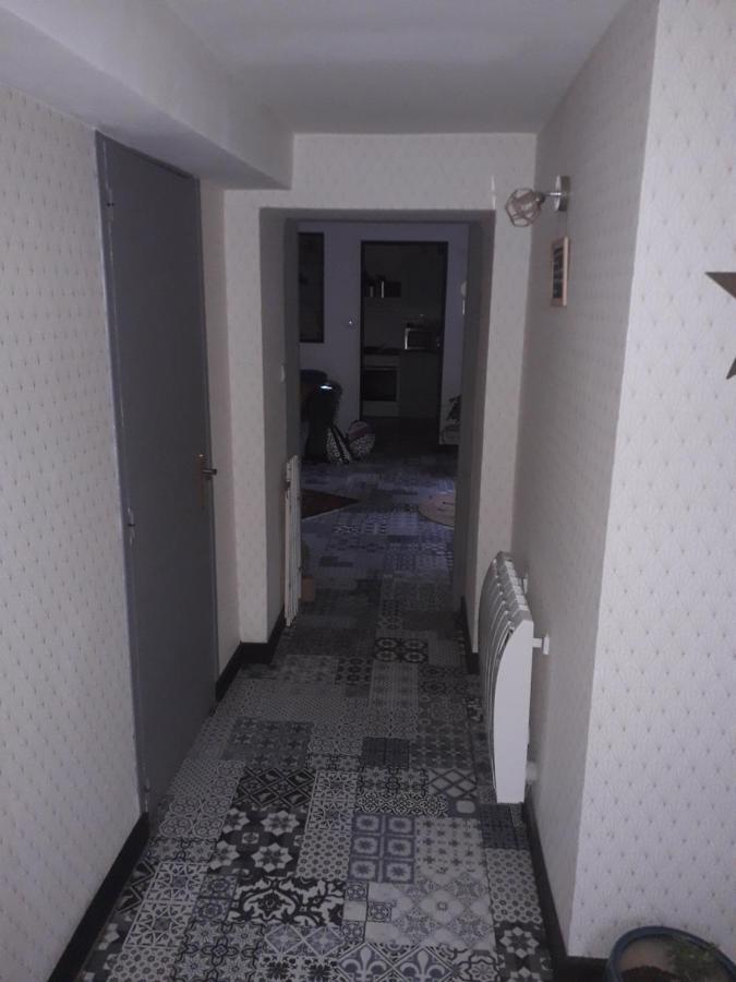 Chambres d hôtes familiales Chez Mémé Germaine Caramany Esterno foto
